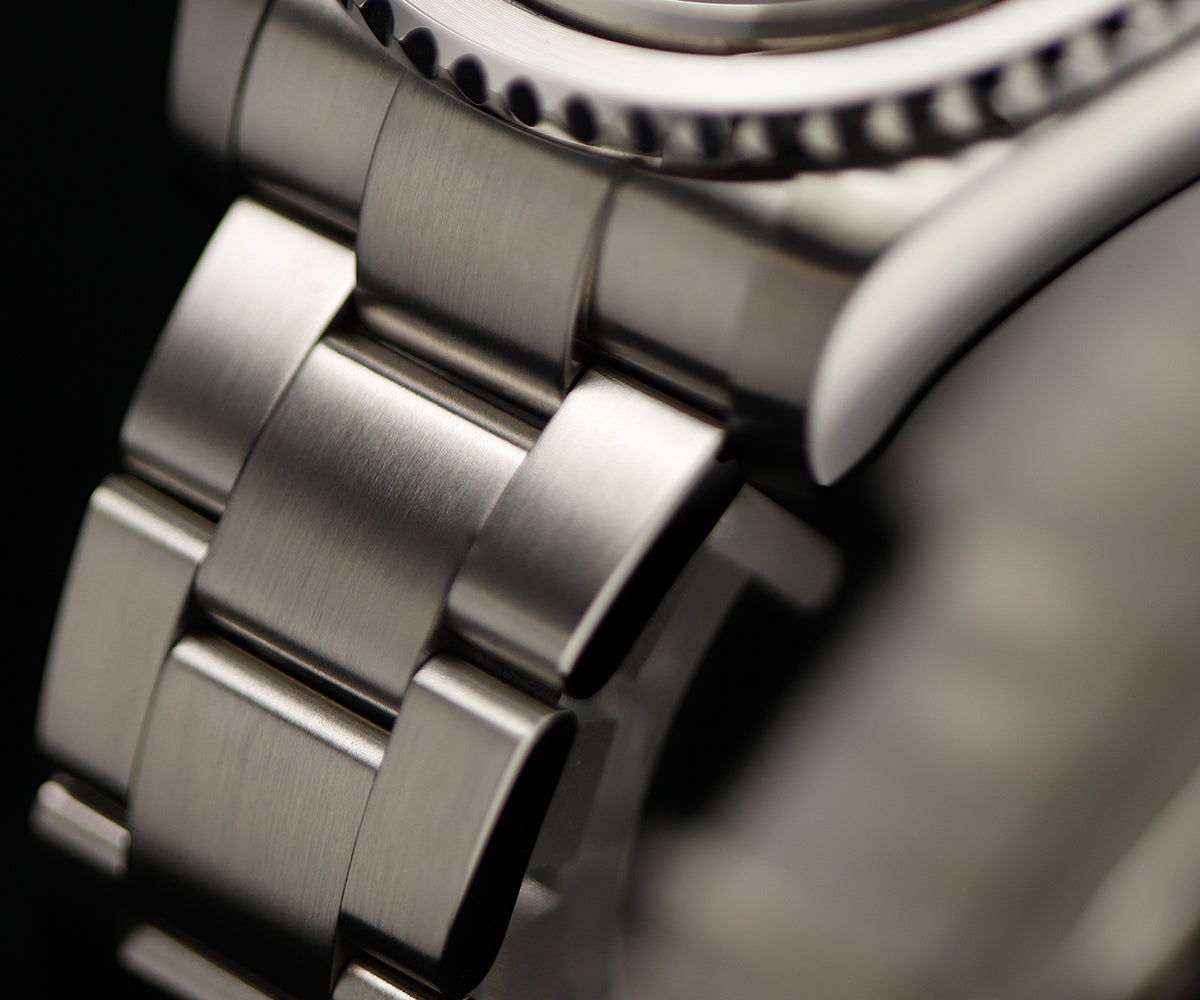 Cronos 2.5x Water Ghost Sub Dive Watch L6018 Fully Brushed Bracelet-Brushed surface