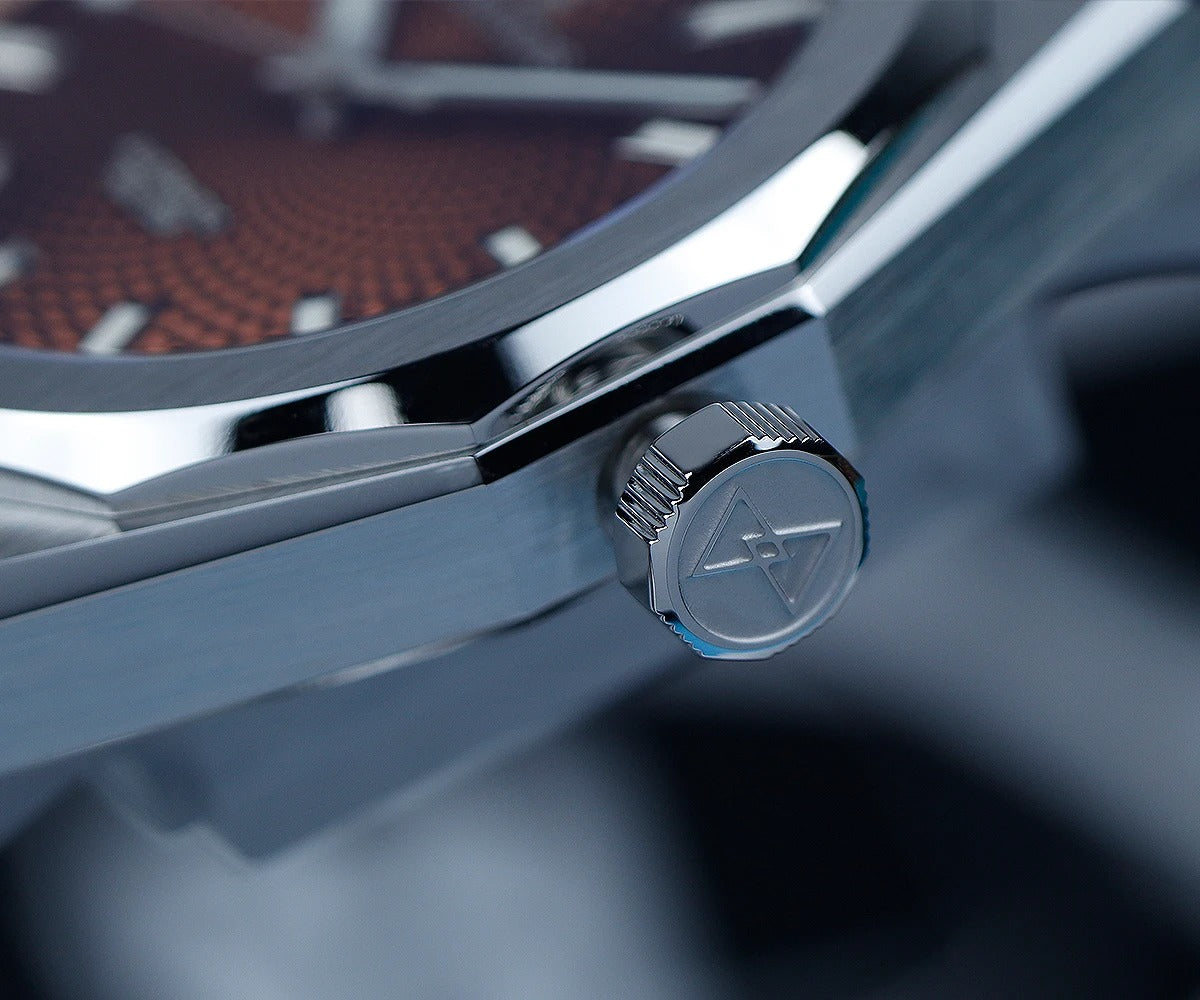 Cronos 2025 Rhombus / Perlage Dial Limited 39mm See-through Caseback L6028 V3
