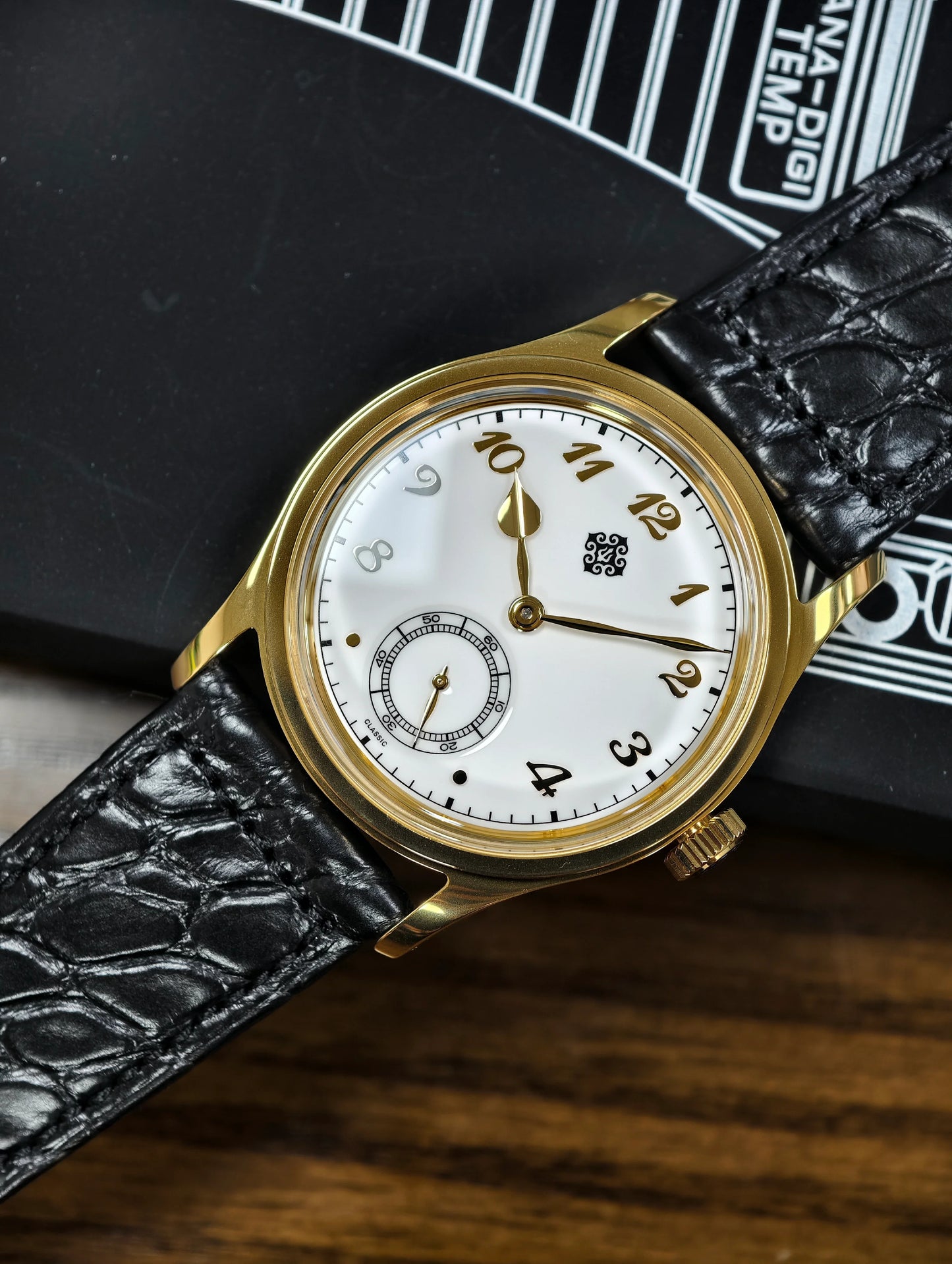 IXDAO 36.8mm VD78 Quartz Dress Watch