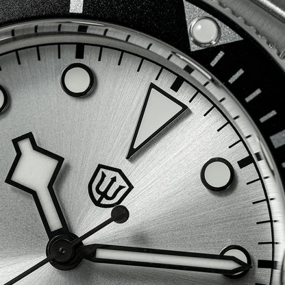 Watchdives WD7922 37mm VH31 Watch