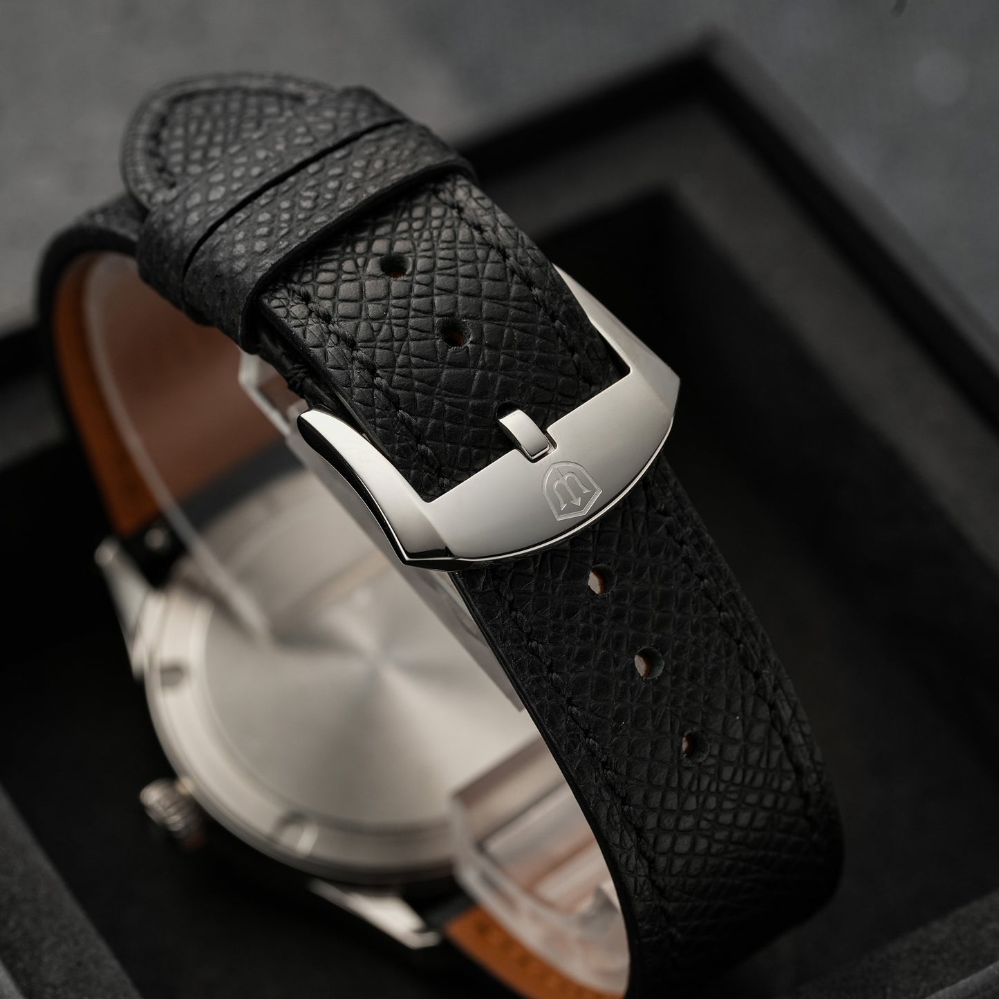 WDC Premier WD2008 36.5mm VH31 Dress Watch
