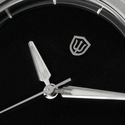 Watchdives WD0016 MUSOU Super Black — Ultra Light-Absorbing Dial