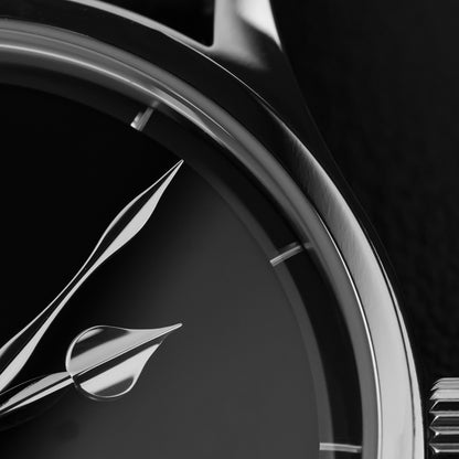 WDC Premier WD2008 36.5mm VH31 Dress Watch