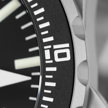 Militado ML16 39mm Sapphire Quartz Field Diver Watch