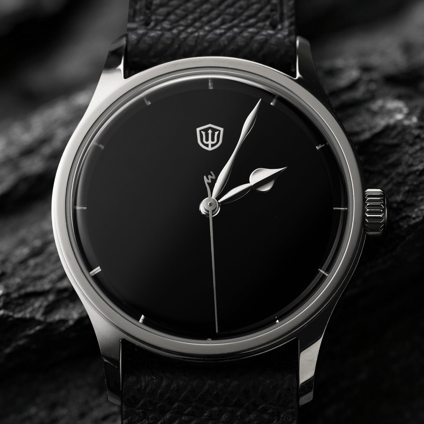 WDC Premier WD2008 36.5mm VH31 Dress Watch