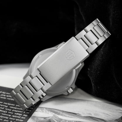 Militado ML16 39mm Sapphire Quartz Field Diver Watch
