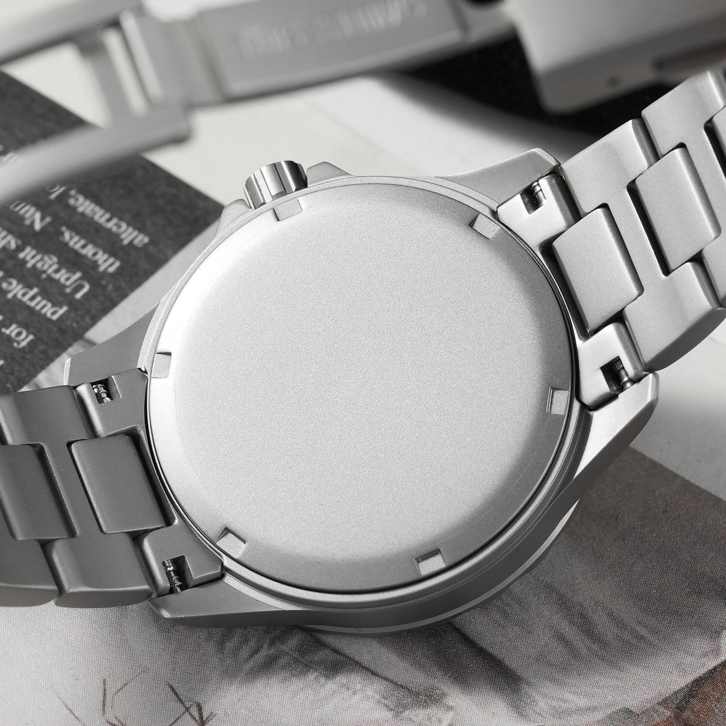 Militado ML16 39mm Sapphire Quartz Field Diver Watch