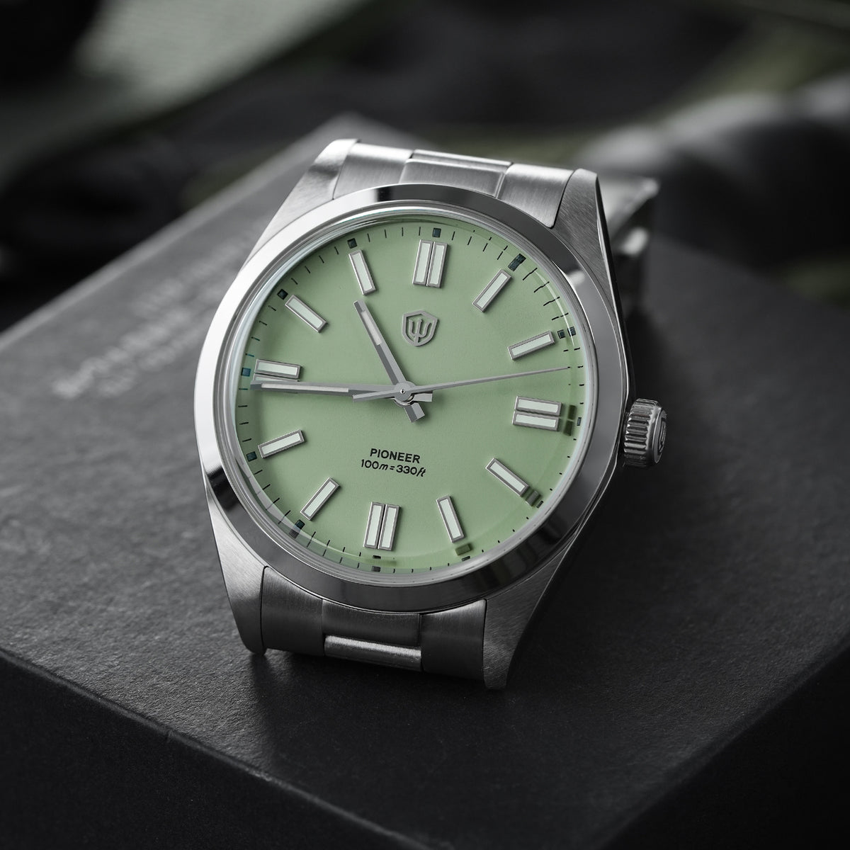 Watchdives WD1016 39mm VH31 Explore Men Watch