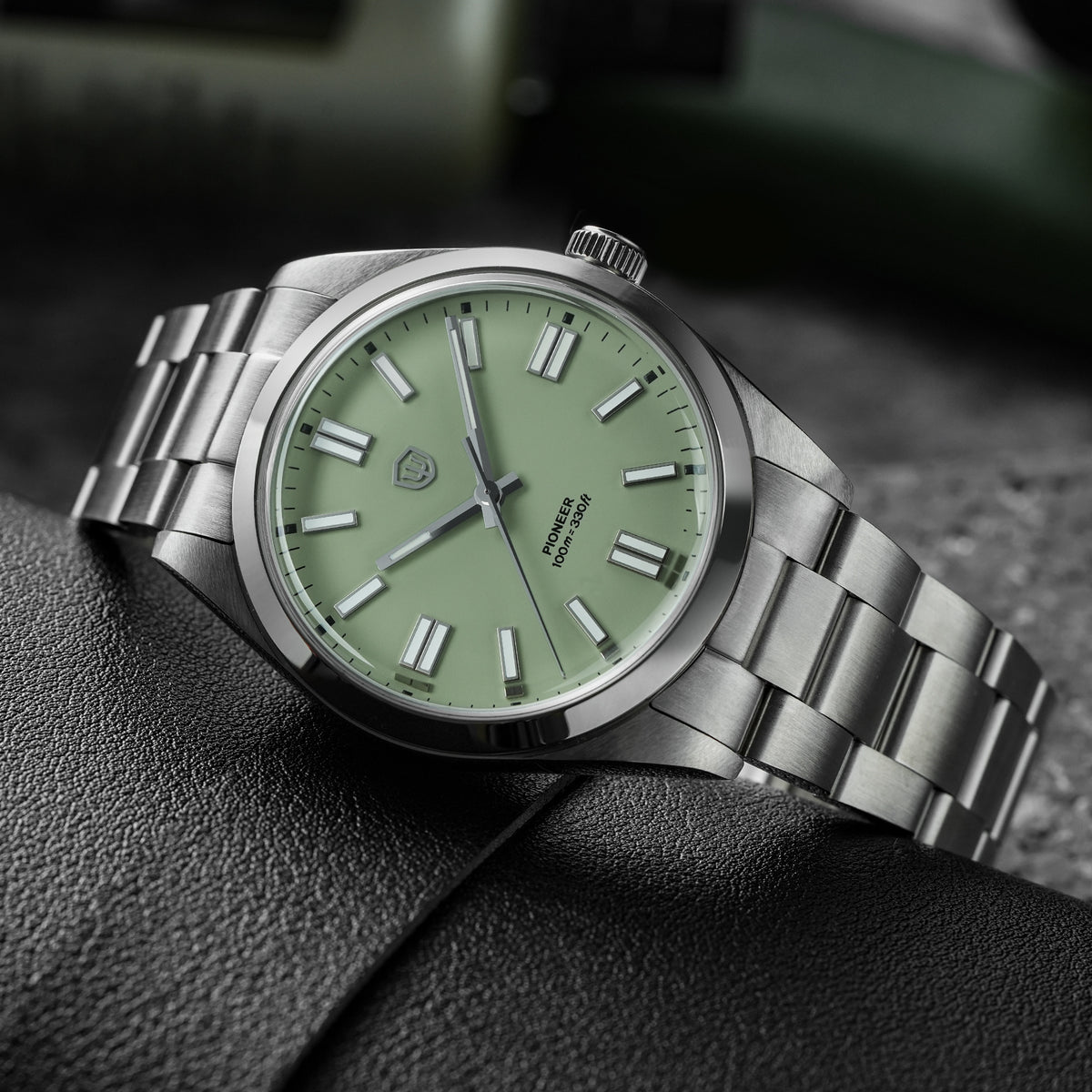 Watchdives WD1016 39mm VH31 Explore Men Watch