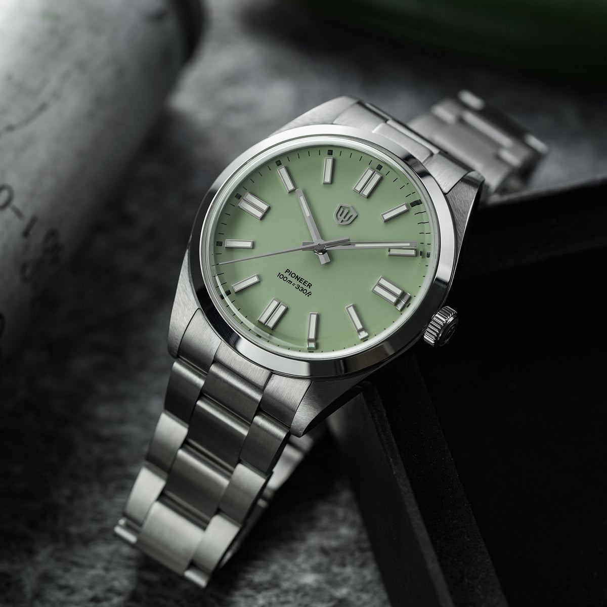 Watchdives WD1016 39mm VH31 Explore Men Watch