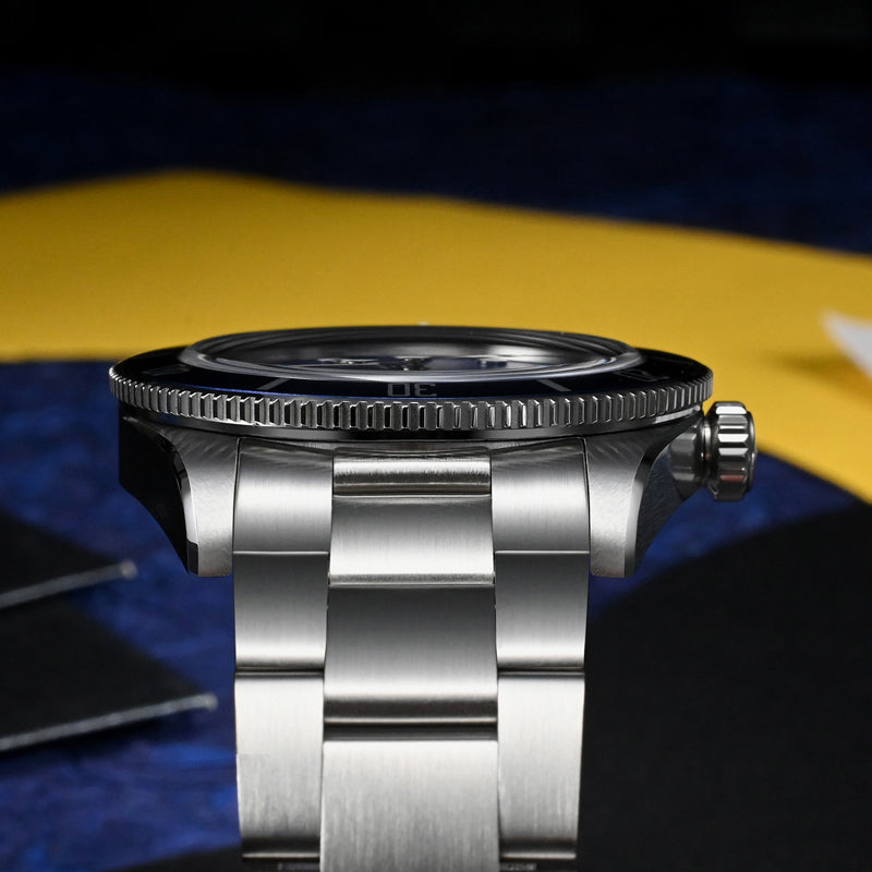Watchdives WD7922 37mm VH31 Watch