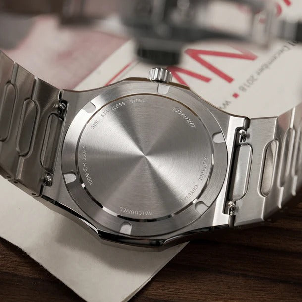 Watchdives WD0016 MUSOU Super Black — Ultra Light-Absorbing Dial