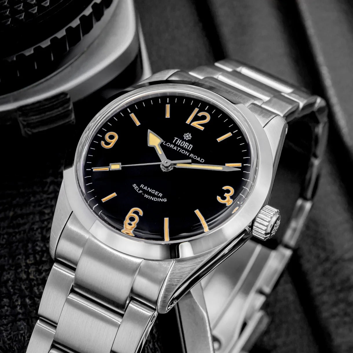 Thorn 34mm Vintage Mechanical Watch T003