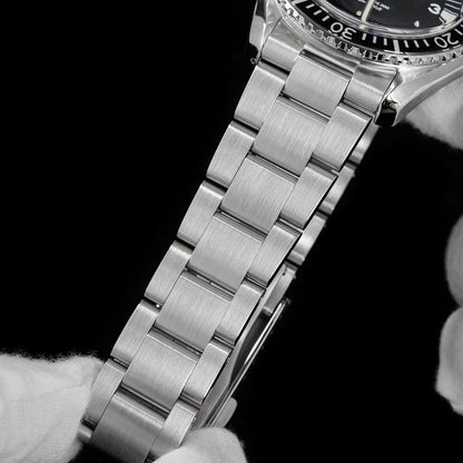 Seafarer WD1967Q 39mm VH31 Diver Watch