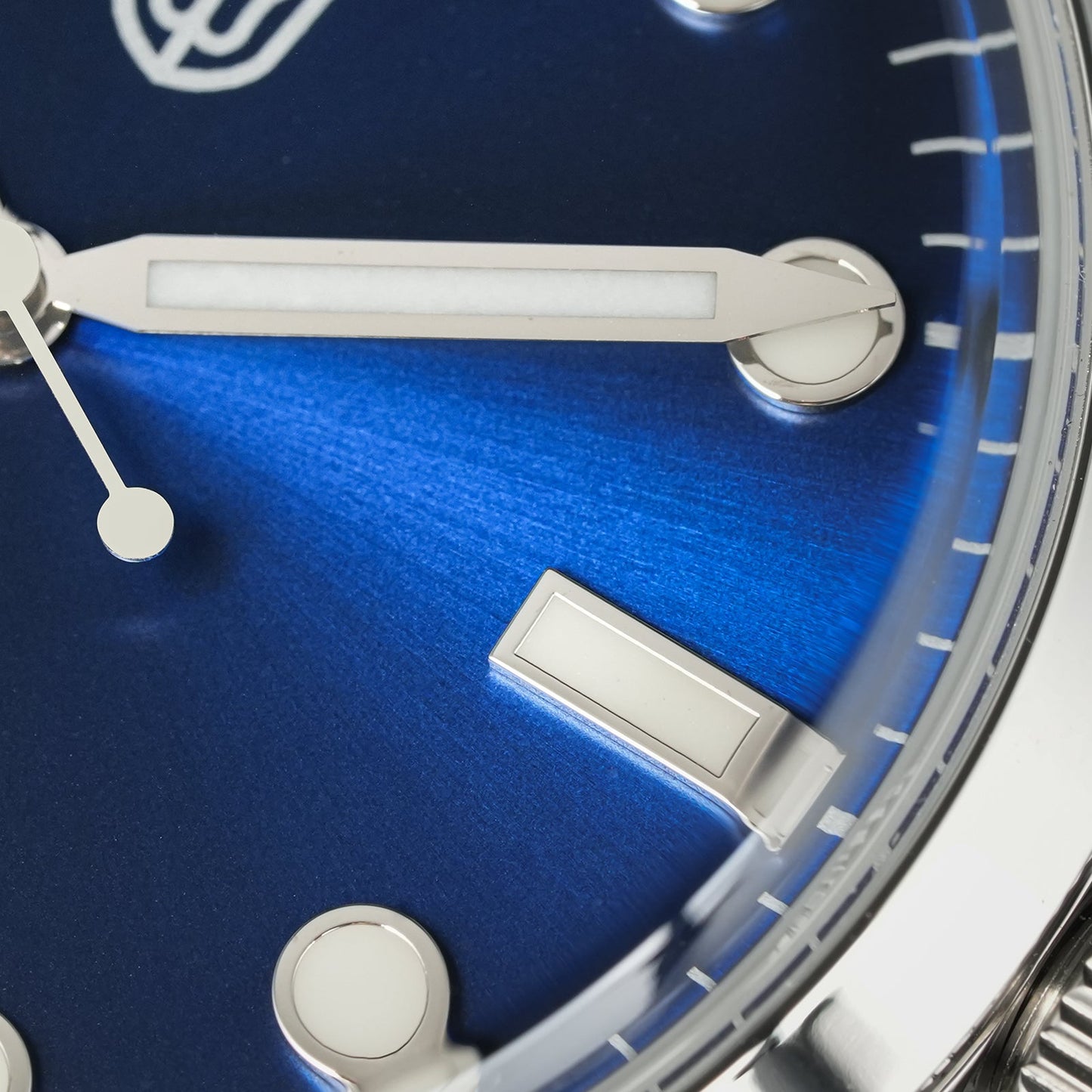 Watchdives WD1016 37mm VH31 Explore Men Watch V2