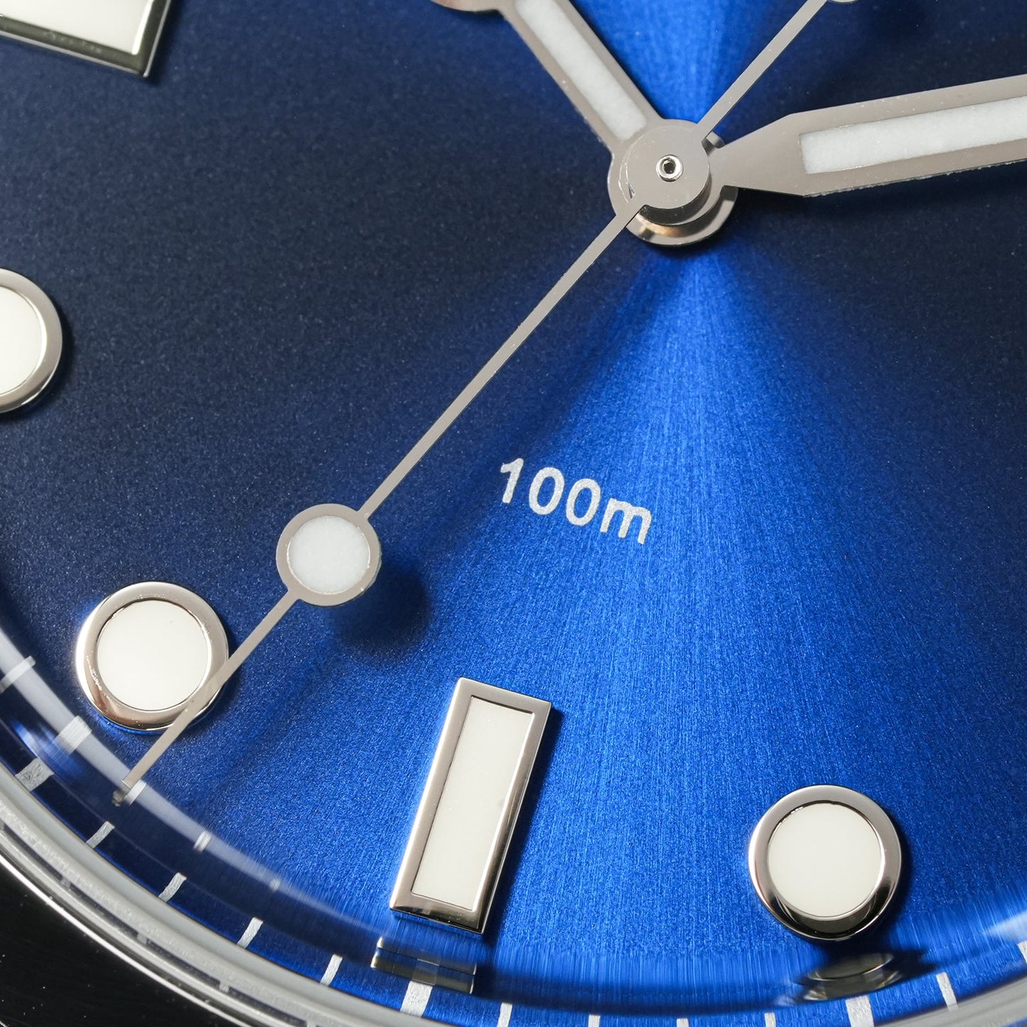 Watchdives WD1016 37mm VH31 Explore Men Watch V2