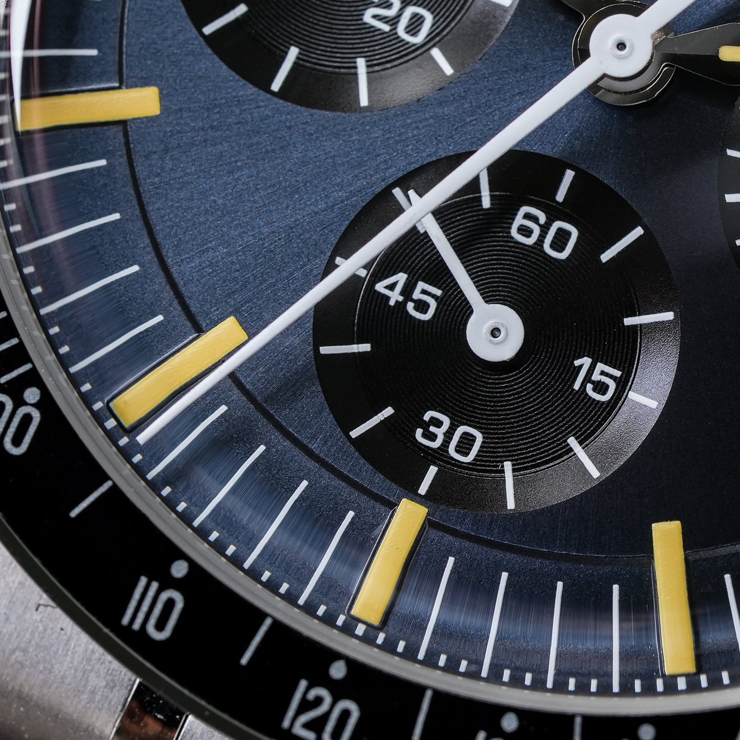 Watchdives 39mm VK63 Chronograph Watch WD1863- Classic Collection