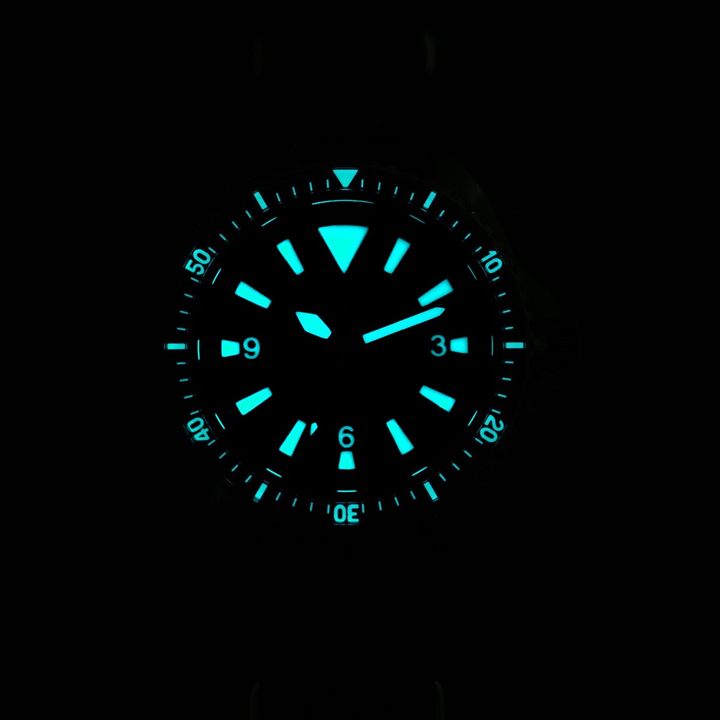 🔥WeeklyDeals🔥Watchdives WD1980 VH31 Military Diver Watch V3