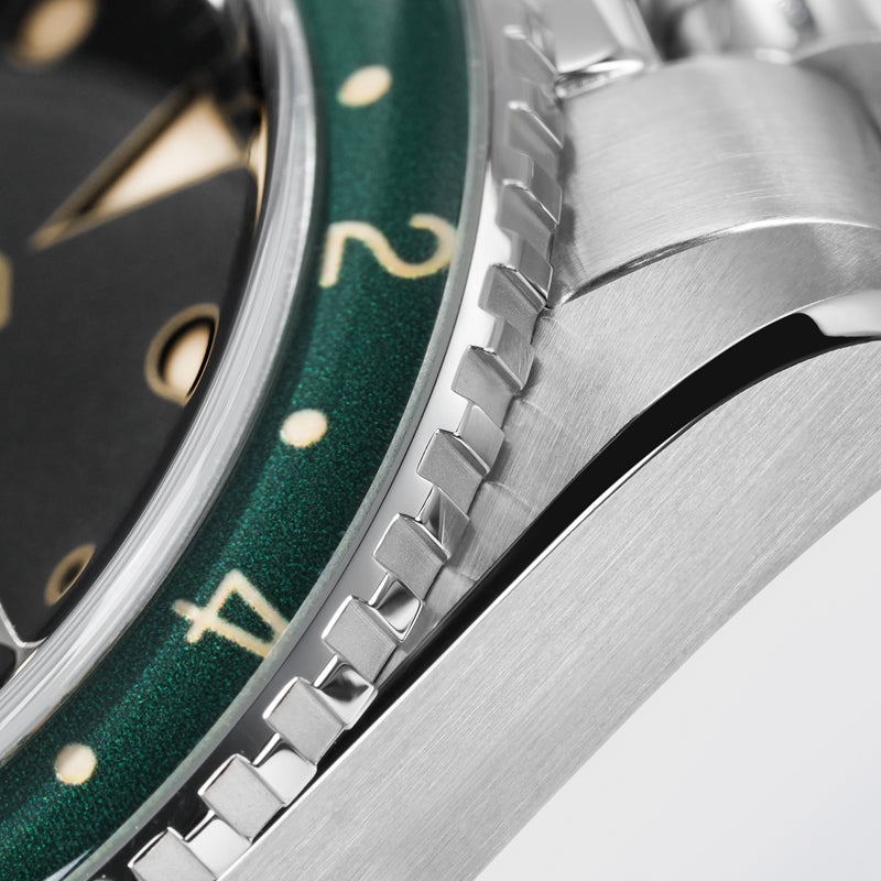 Watchdives WD6542 38mm GMT Men Watch
