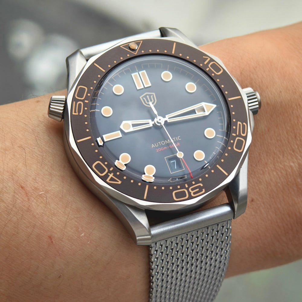 Watchdives WD007 Top Hat Sapphire PT5000 Titanium Dive Watch