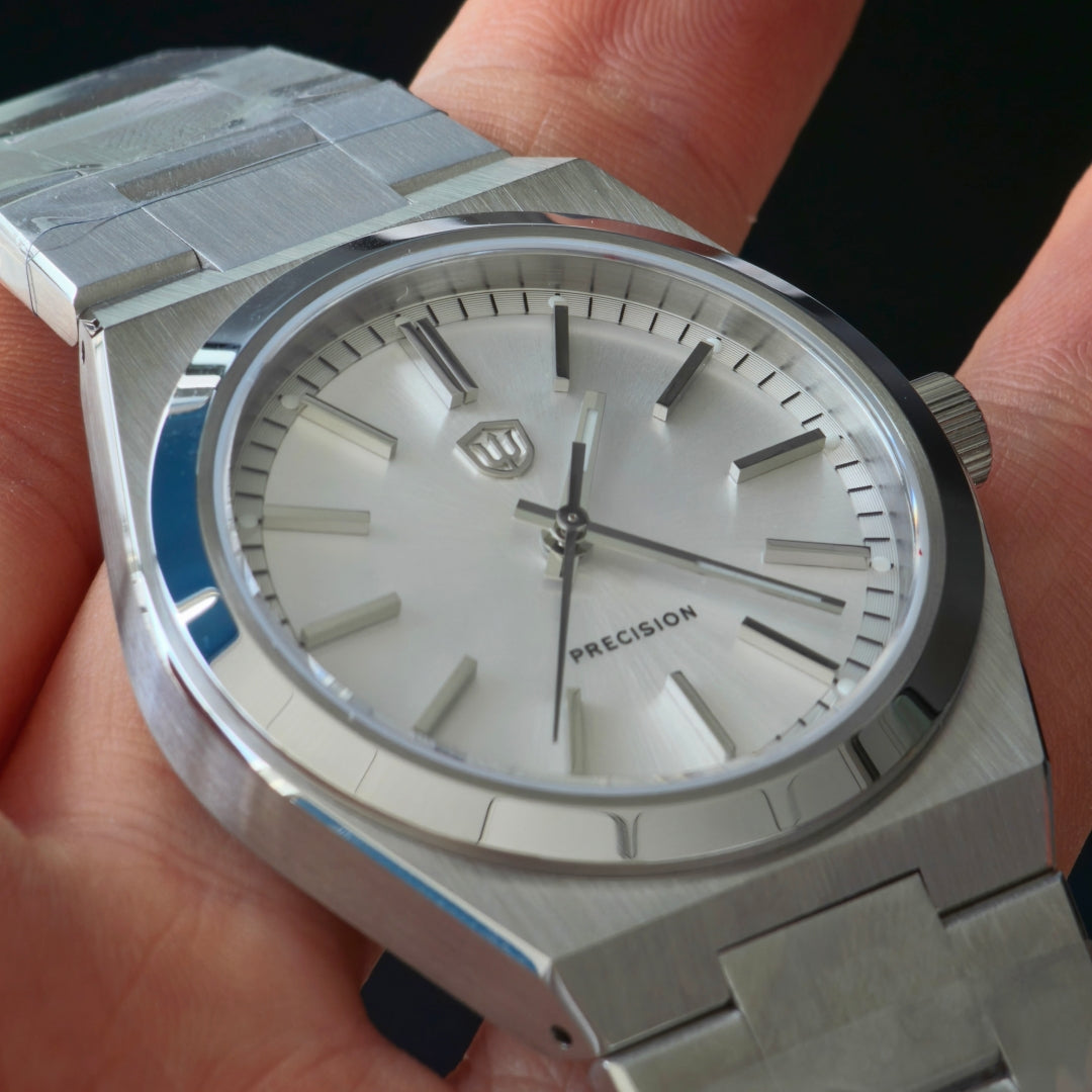 Watchdives WD0012 Vintage VH31 Men Watch